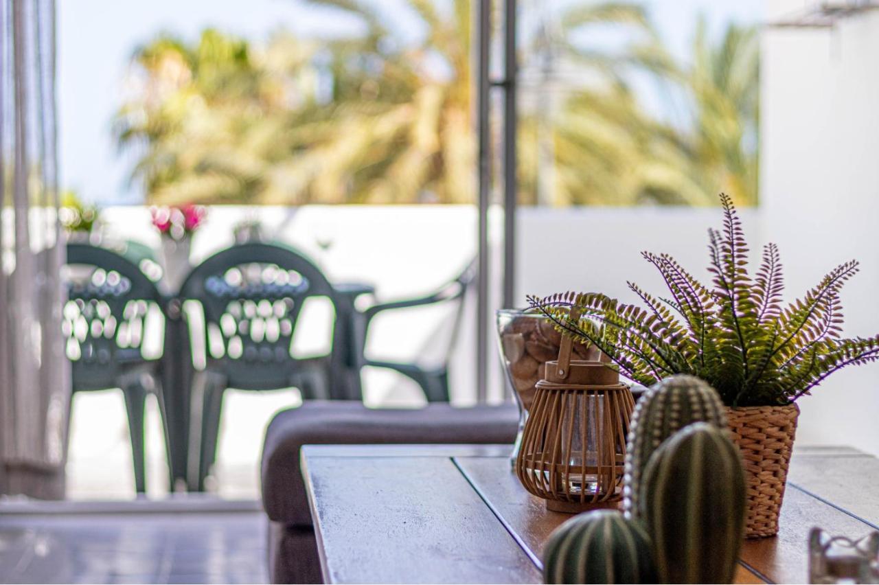 2 Bedroom Beach Front Lejlighed